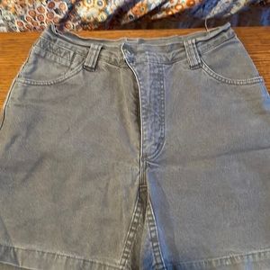 Ibex shorts size 4 EUC